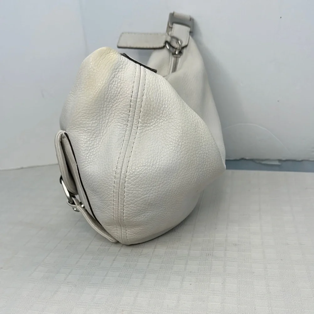 Michael Kors Pebble  Leather Off-White Small crescent hobo Bag